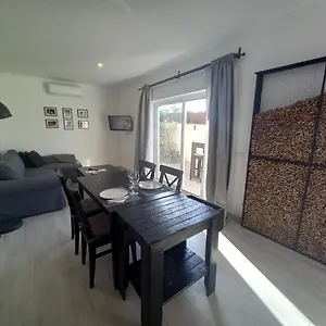 De 38 M² En Sao Sebastiao, Con 1 Habitación Apartamento Lagos
